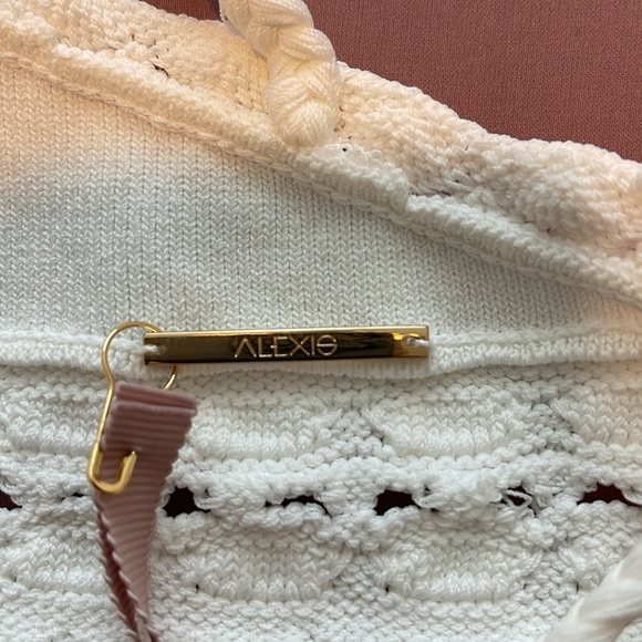 ALEXIS Buras Knit Crop Top - Picture 6 of 8